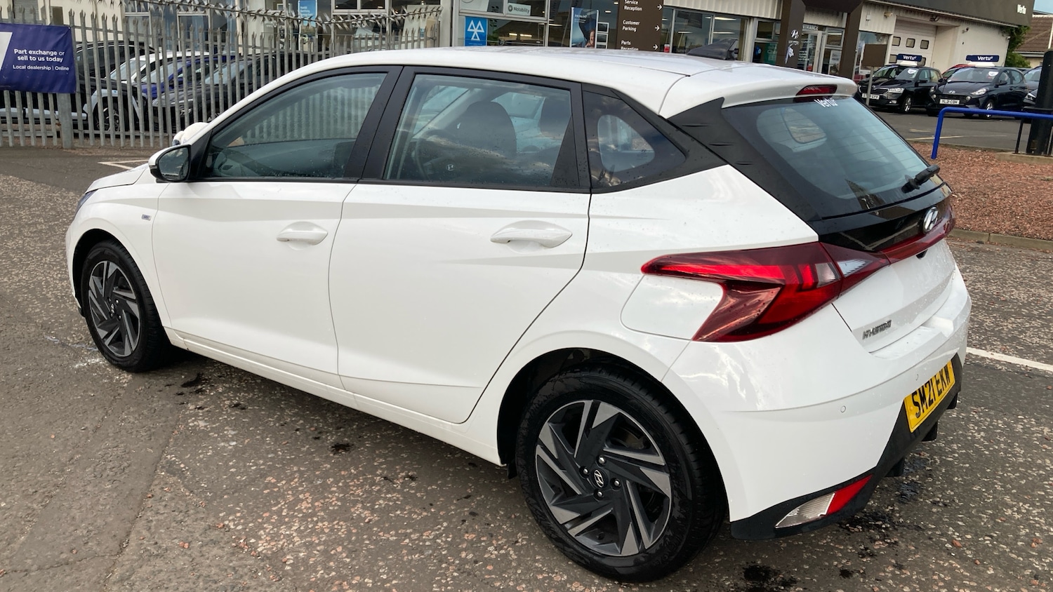 Used Hyundai i20 2021 for sale - 76146539: Photo 43