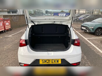 Used Hyundai i20 2021 for sale - 76146539: Photo