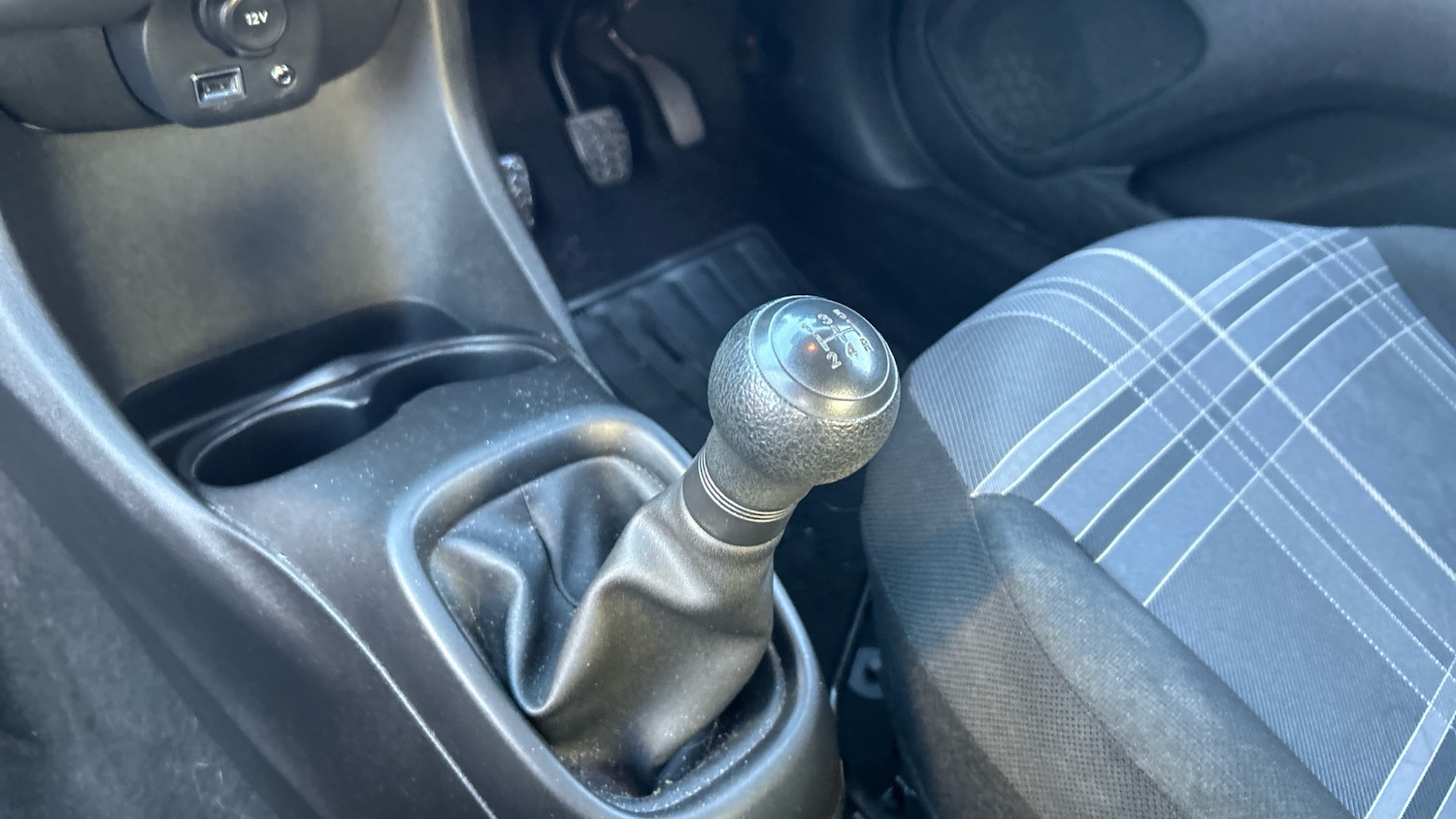 Used Peugeot 108 2017 for sale - 76835295: Photo 13