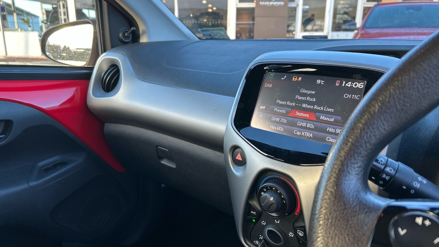 Used Peugeot 108 2017 for sale - 76835295: Photo 14