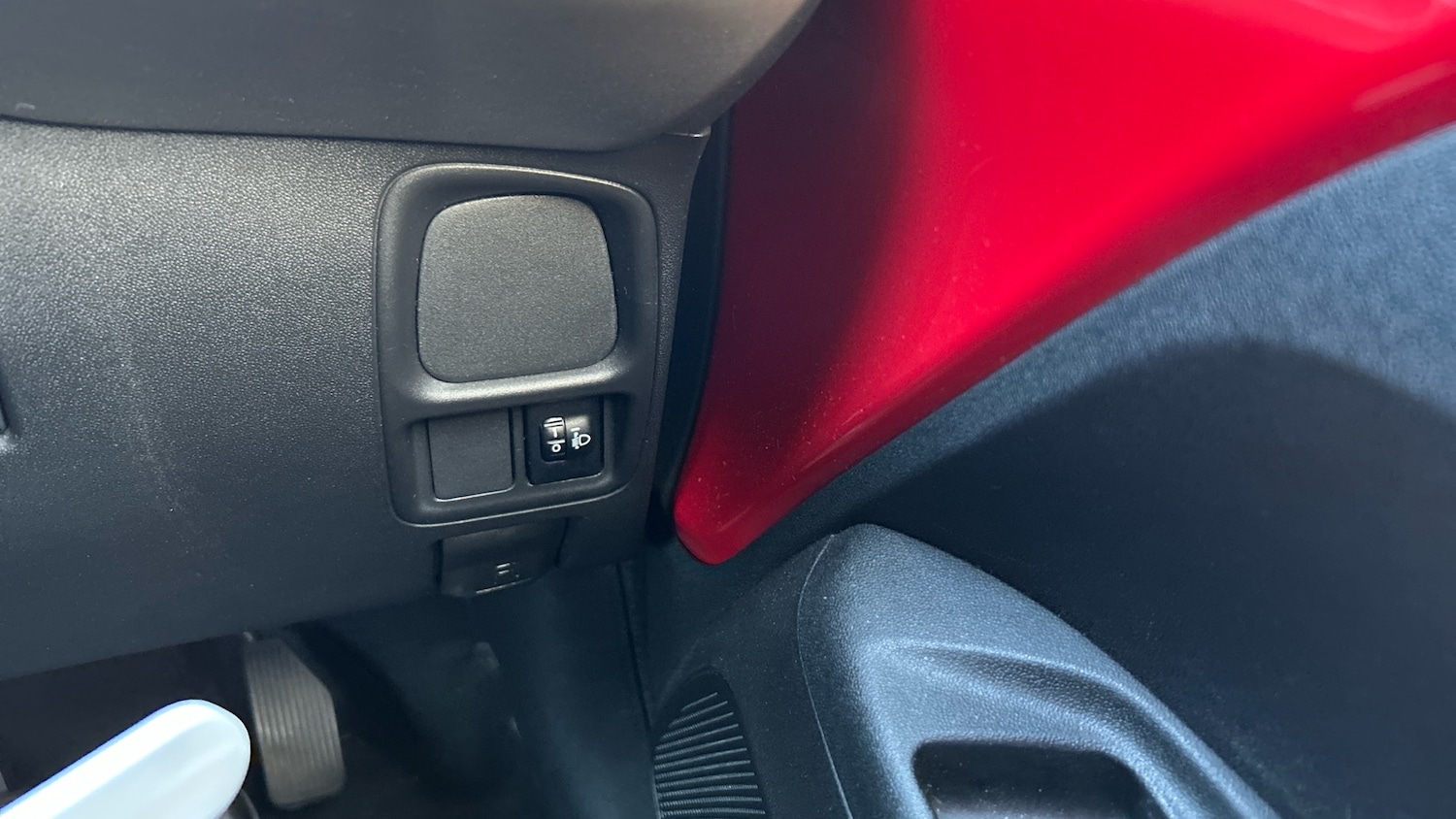 Used Peugeot 108 2017 for sale - 76835295: Photo 28