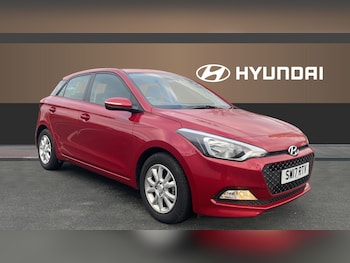 Used Hyundai i20 2017 for sale - 75628574: Photo