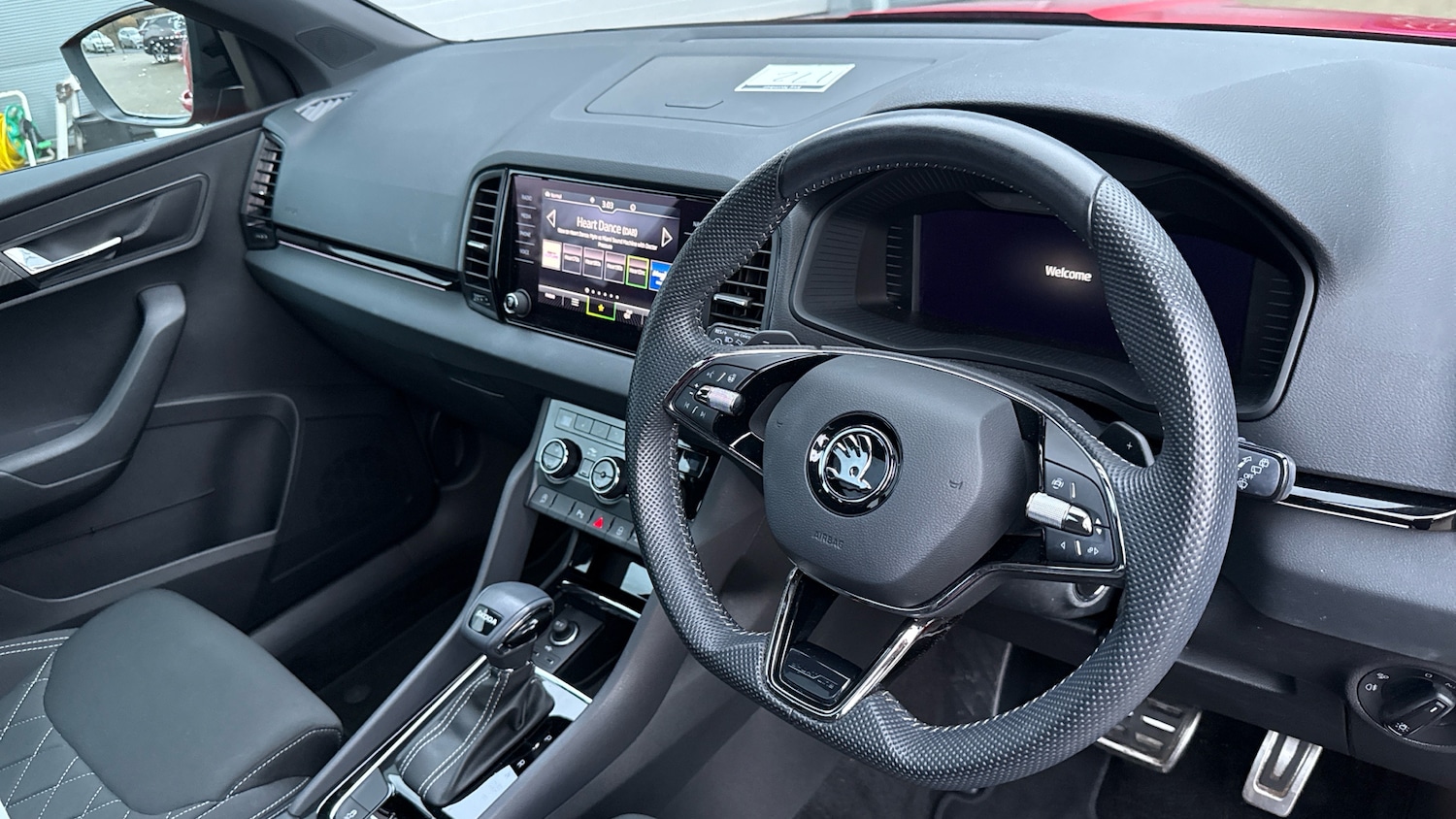 Used Skoda Karoq 2023 for sale - 77678616: Photo 11