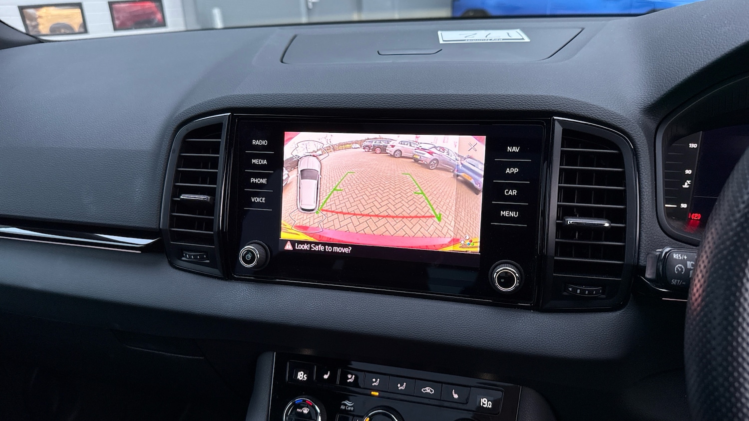 Used Skoda Karoq 2023 for sale - 77678616: Photo 44