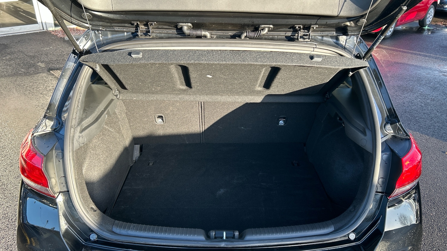 Used Hyundai i30 2021 for sale - 77595157: Photo 4