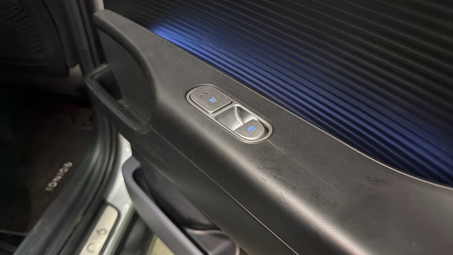 Used Hyundai IONIQ 6 2024 for sale - 77528508: Photo 39