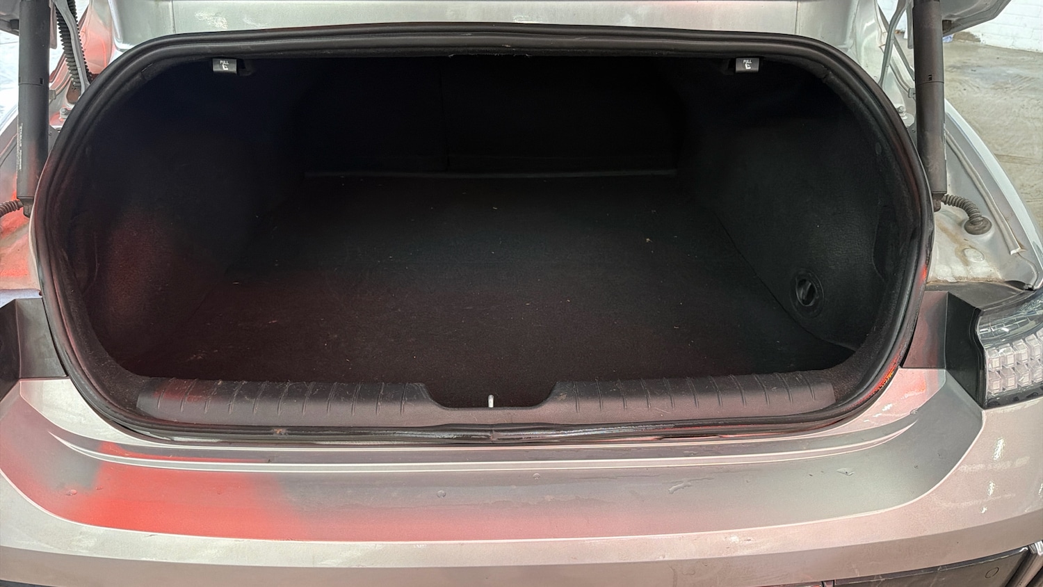 Used Hyundai IONIQ 6 2024 for sale - 77528508: Photo 4