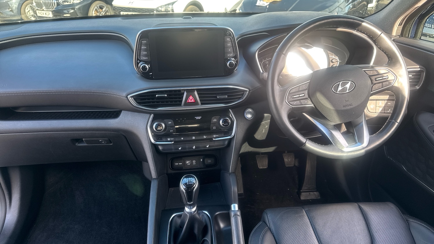 Used Hyundai Santa Fe 2019 for sale - 76233050: Photo 10