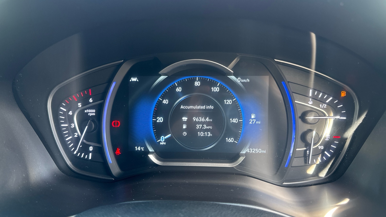 Used Hyundai Santa Fe 2019 for sale - 76233050: Photo 18