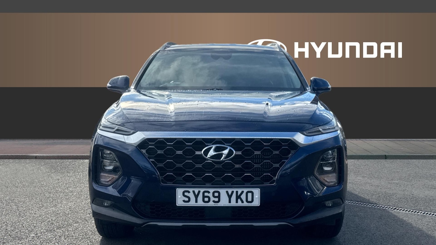 Used Hyundai Santa Fe 2019 for sale - 76233050: Photo 3