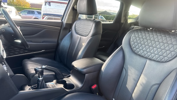 Used Hyundai Santa Fe 2019 for sale - 76233050: Photo 31