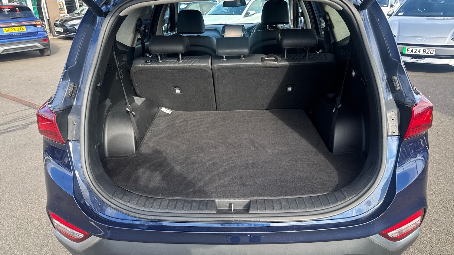 Used Hyundai Santa Fe 2019 for sale - 76233050: Photo 4