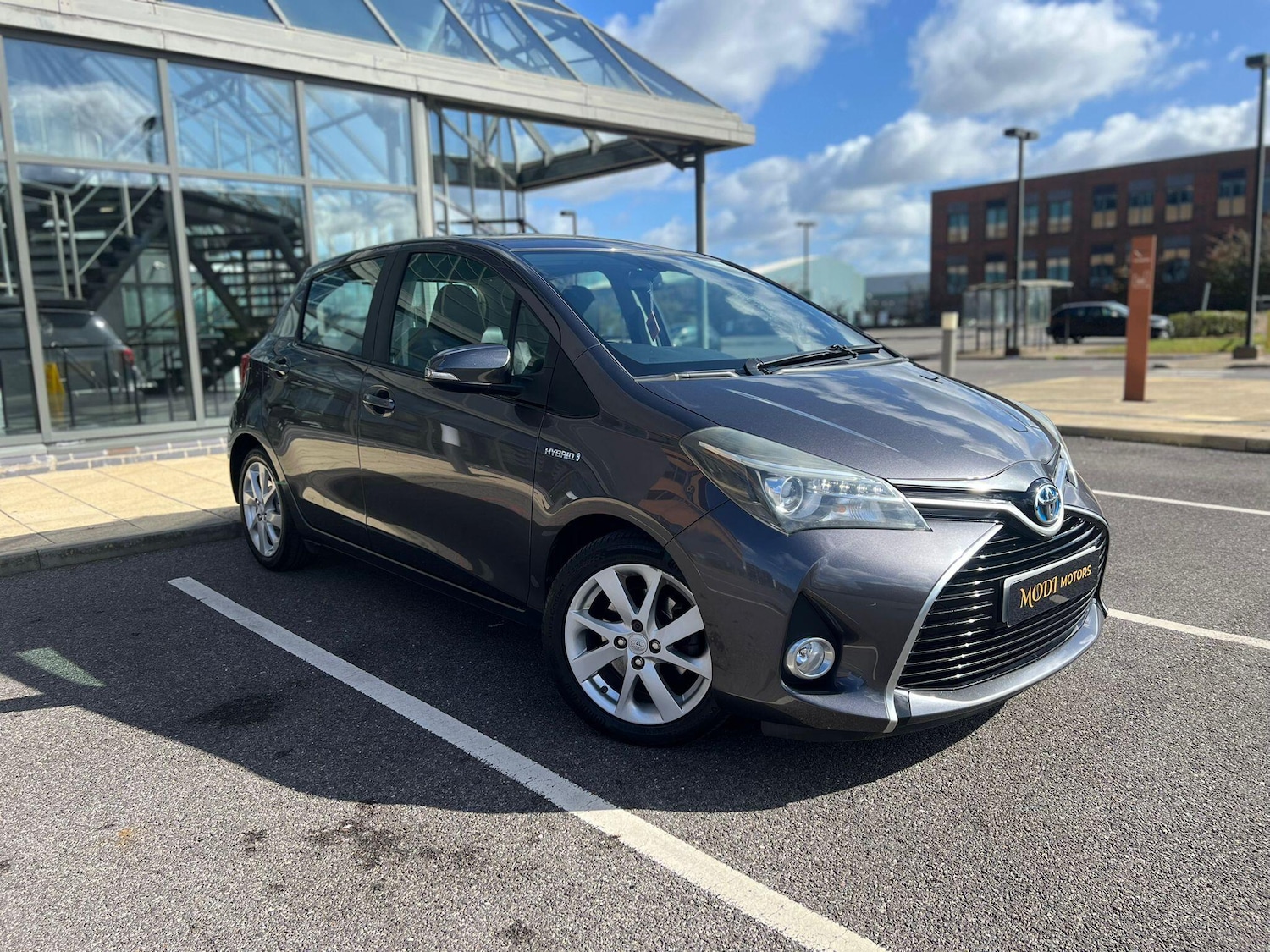 Used Toyota Yaris for sale - 78157431: Photo 1