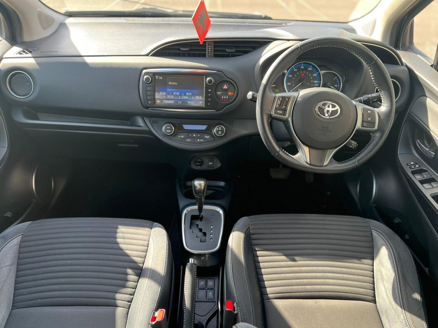 Used Toyota Yaris for sale - 78157431: Photo 16