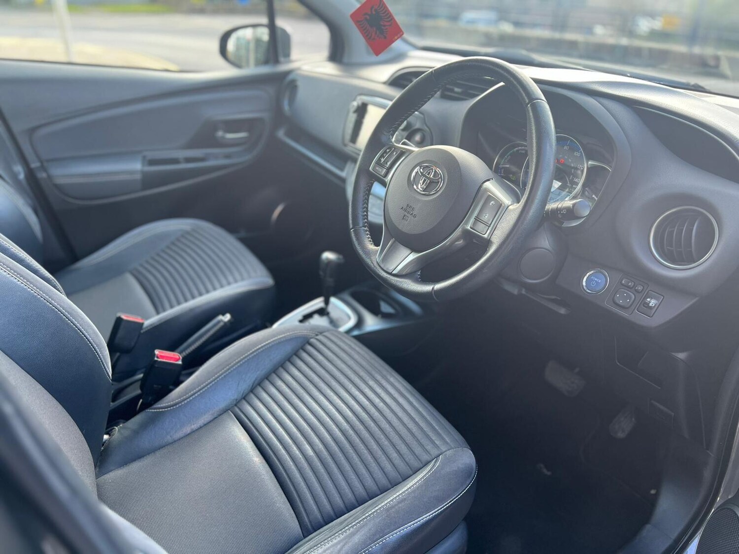 Used Toyota Yaris for sale - 78157431: Photo 17