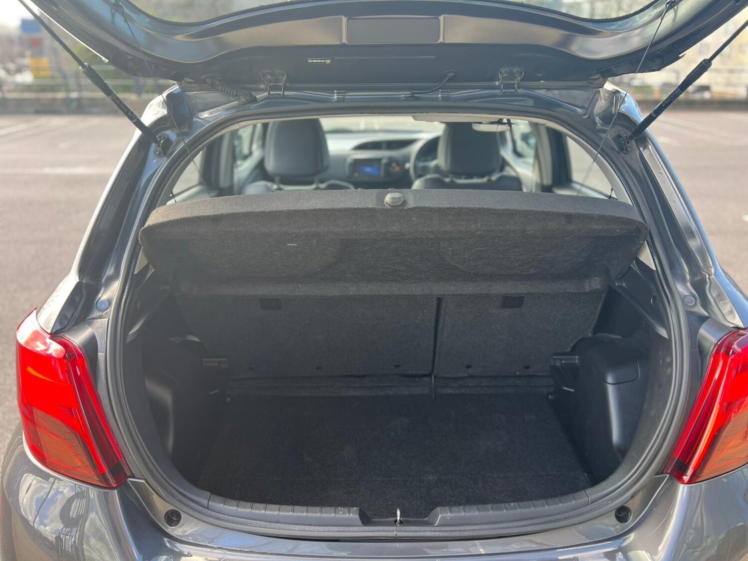 Used Toyota Yaris for sale - 78157431: Photo 30