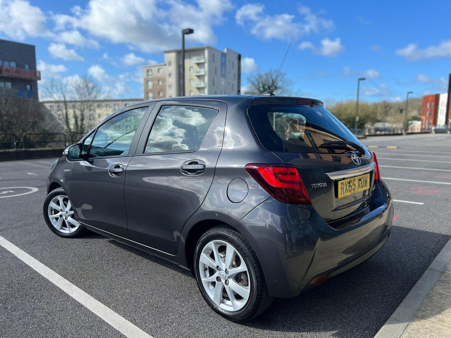 Used Toyota Yaris for sale - 78157431: Photo 4