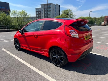 Used Ford Fiesta 2016 for sale - 78471925: Photo