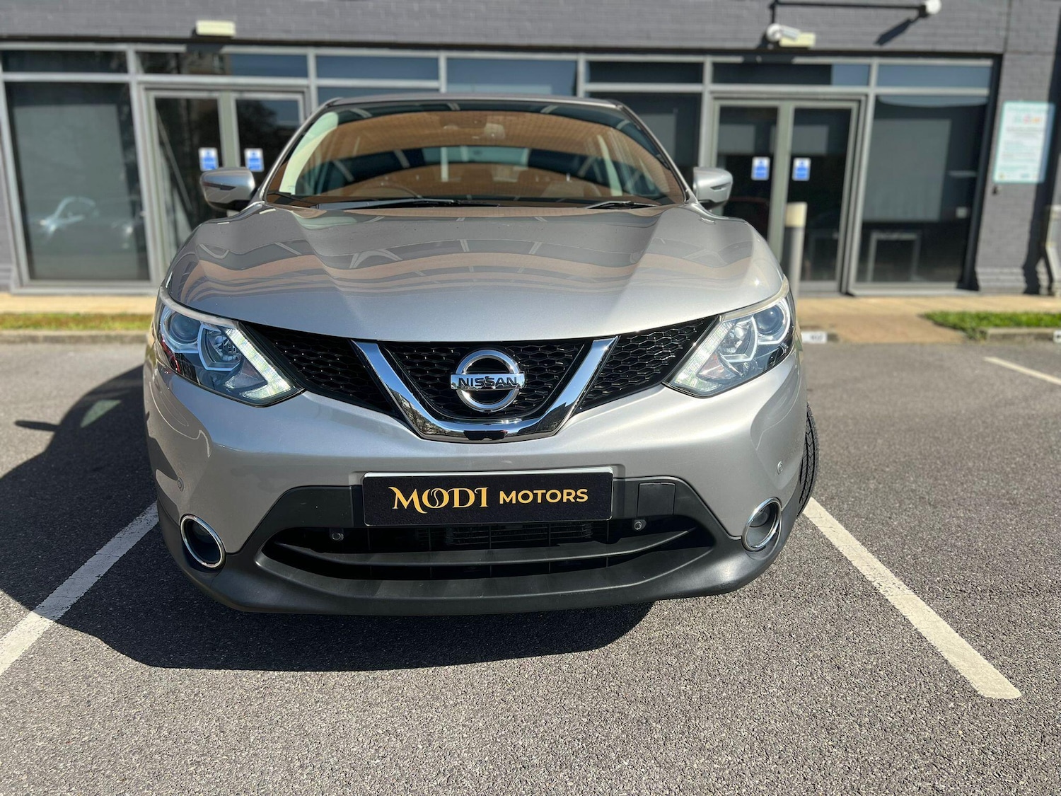 Used Nissan Qashqai 2016 for sale - 78170741: Photo 2