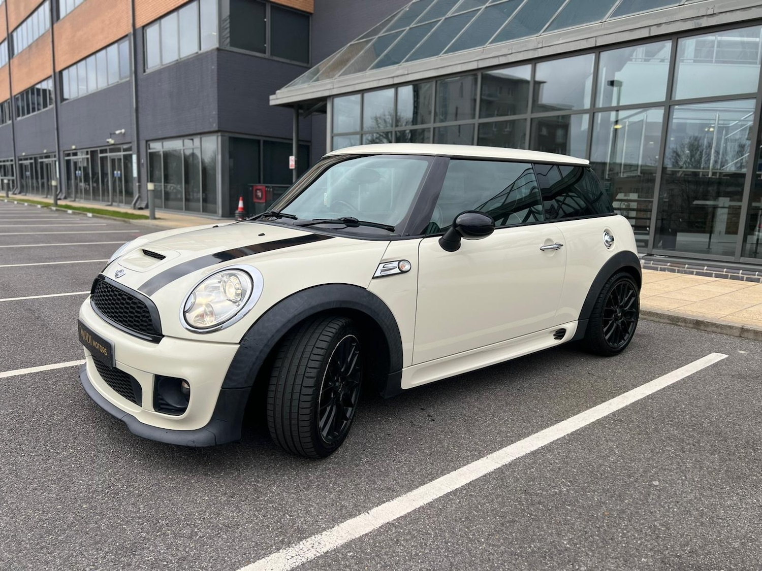 Used MINI Hatch for sale - 78157659: Photo 3