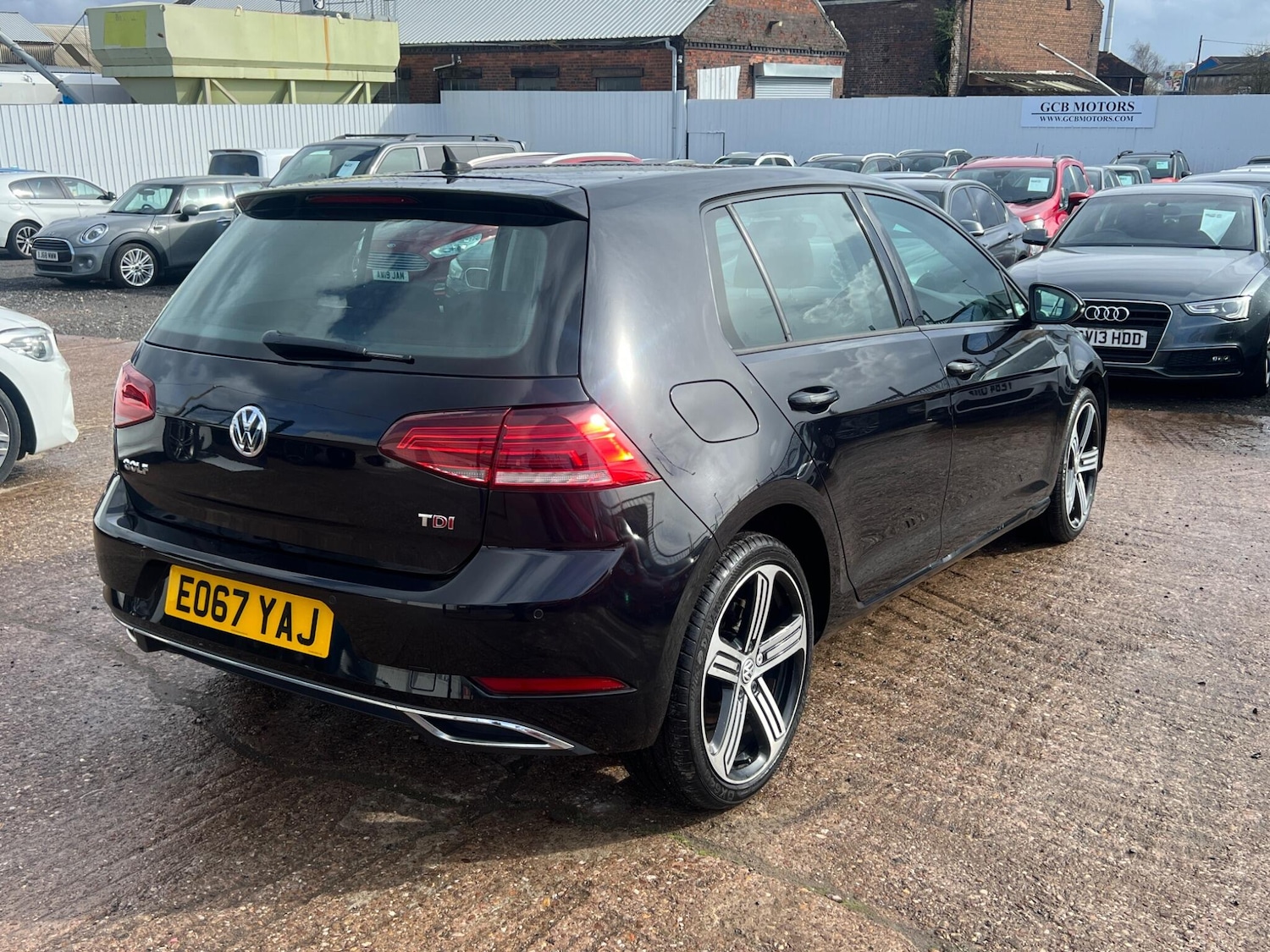 Used Volkswagen Golf 2017 for sale - 77882944: Photo 8