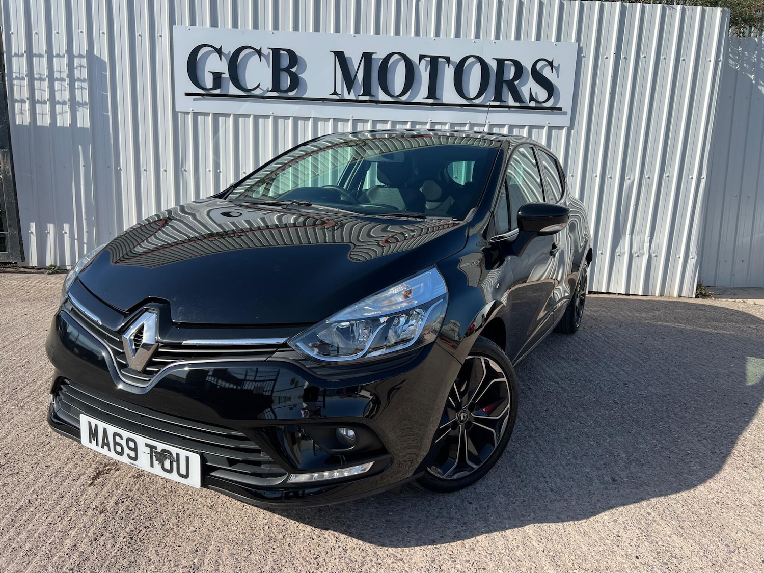 Used Renault Clio 2019 for sale - 78184912: Photo 3