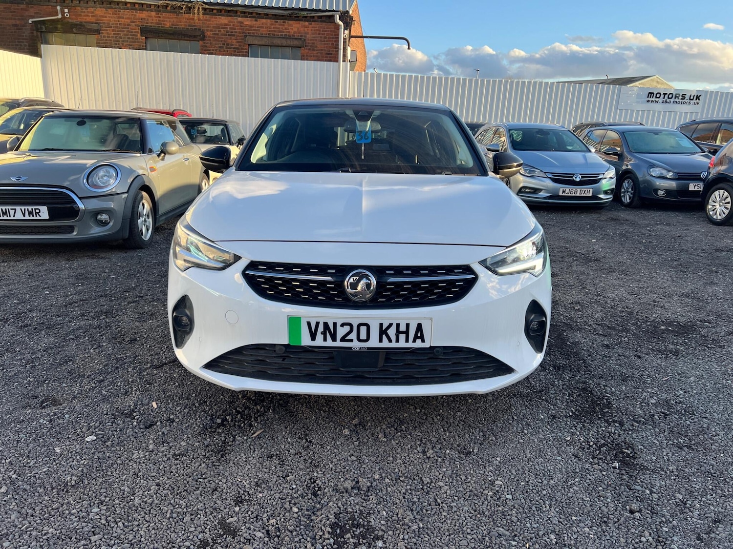 Used Vauxhall Corsa for sale - 77709715: Photo 2