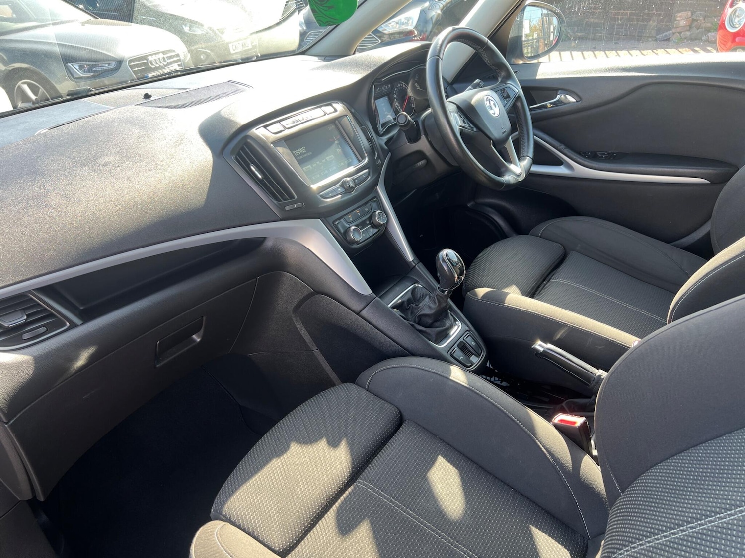 Used Vauxhall Zafira 2017 for sale - 78205169: Photo 25