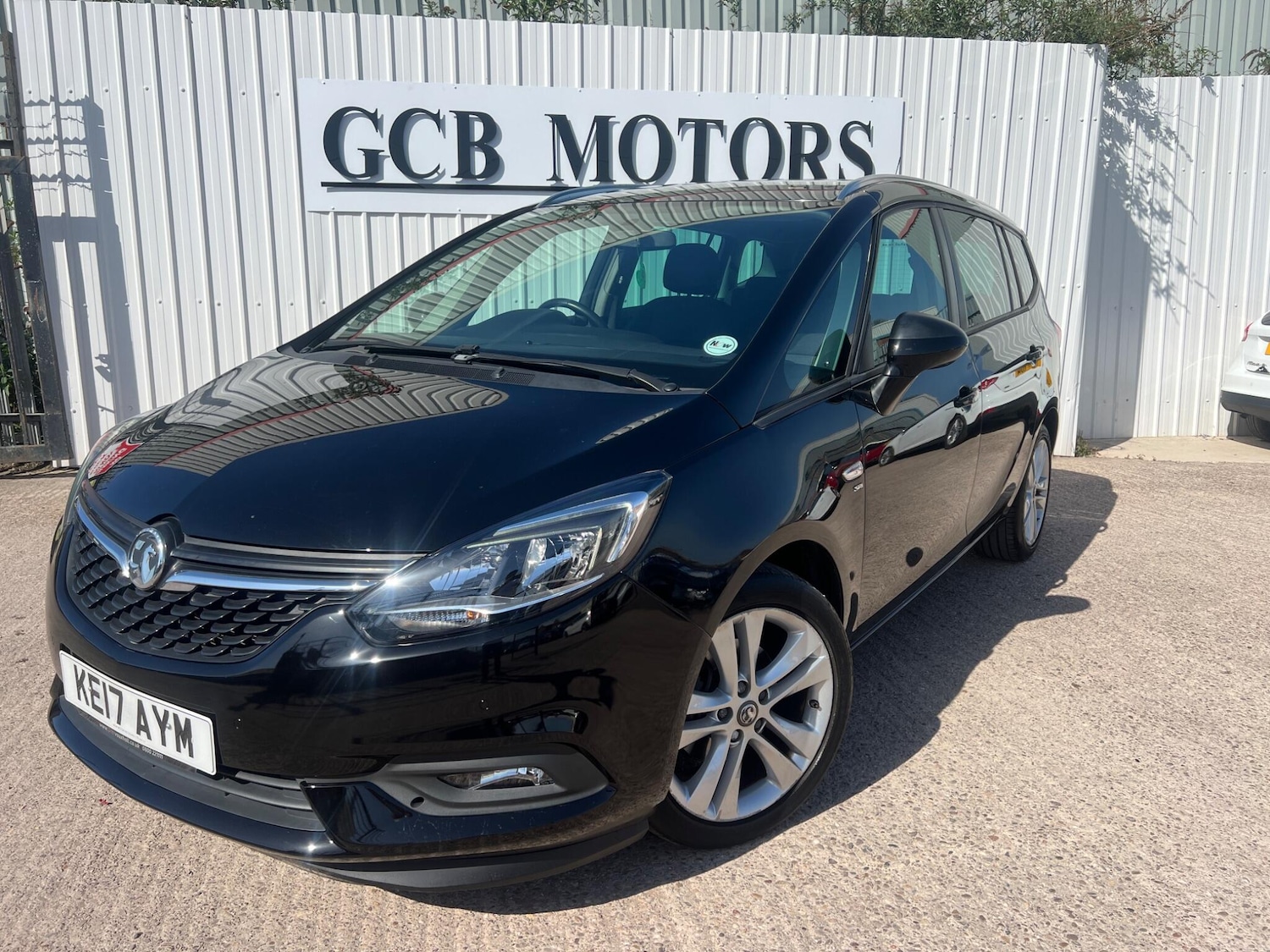 Used Vauxhall Zafira 2017 for sale - 78205169: Photo 3