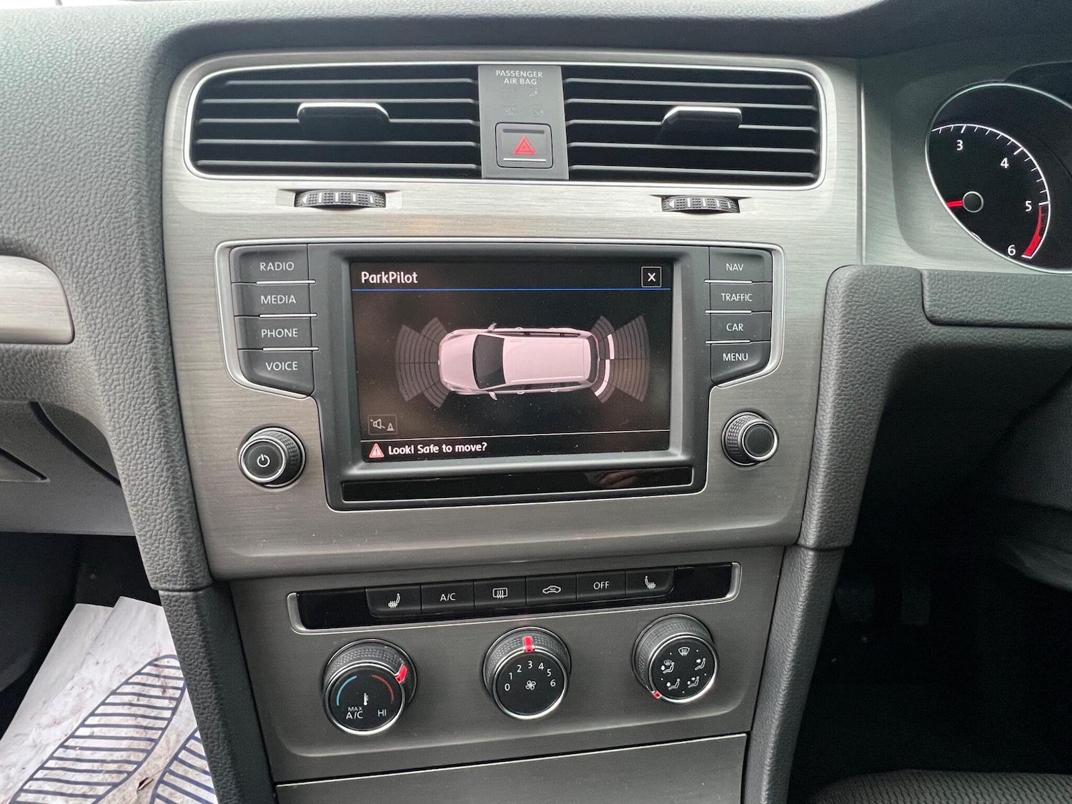 Used Volkswagen Golf for sale - 77696778: Photo 21