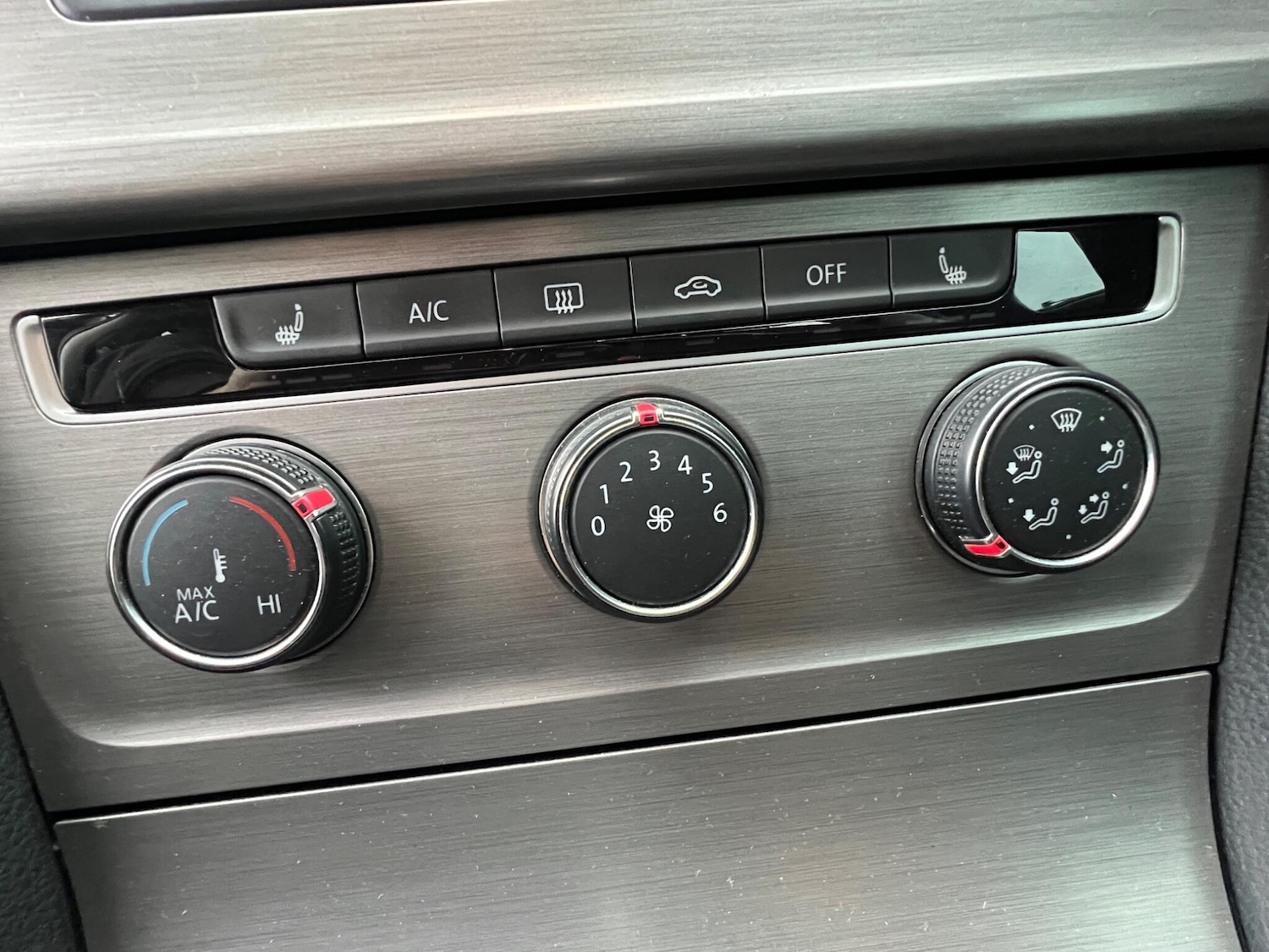 Used Volkswagen Golf for sale - 77696778: Photo 23