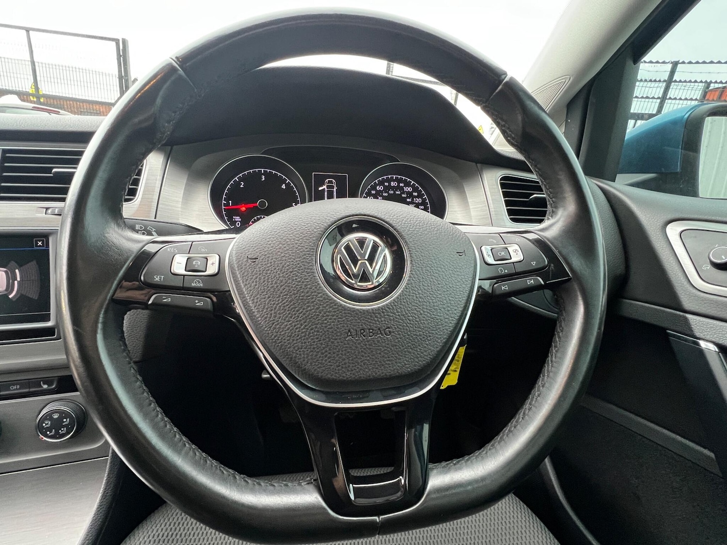 Used Volkswagen Golf for sale - 77696778: Photo 24