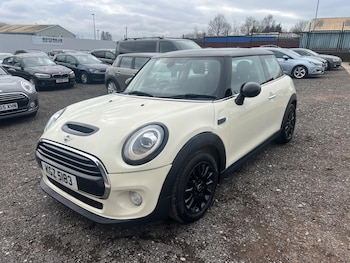 Used MINI Hatch 2018 for sale - 78601989: Photo