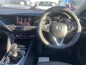 Used Vauxhall Insignia 2017 for sale - 78600983: Photo