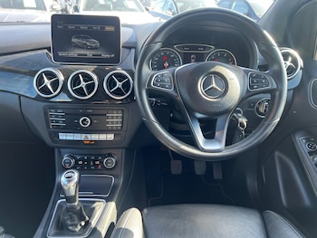 Used Mercedes-Benz B Class 2019 for sale - 78601285: Photo