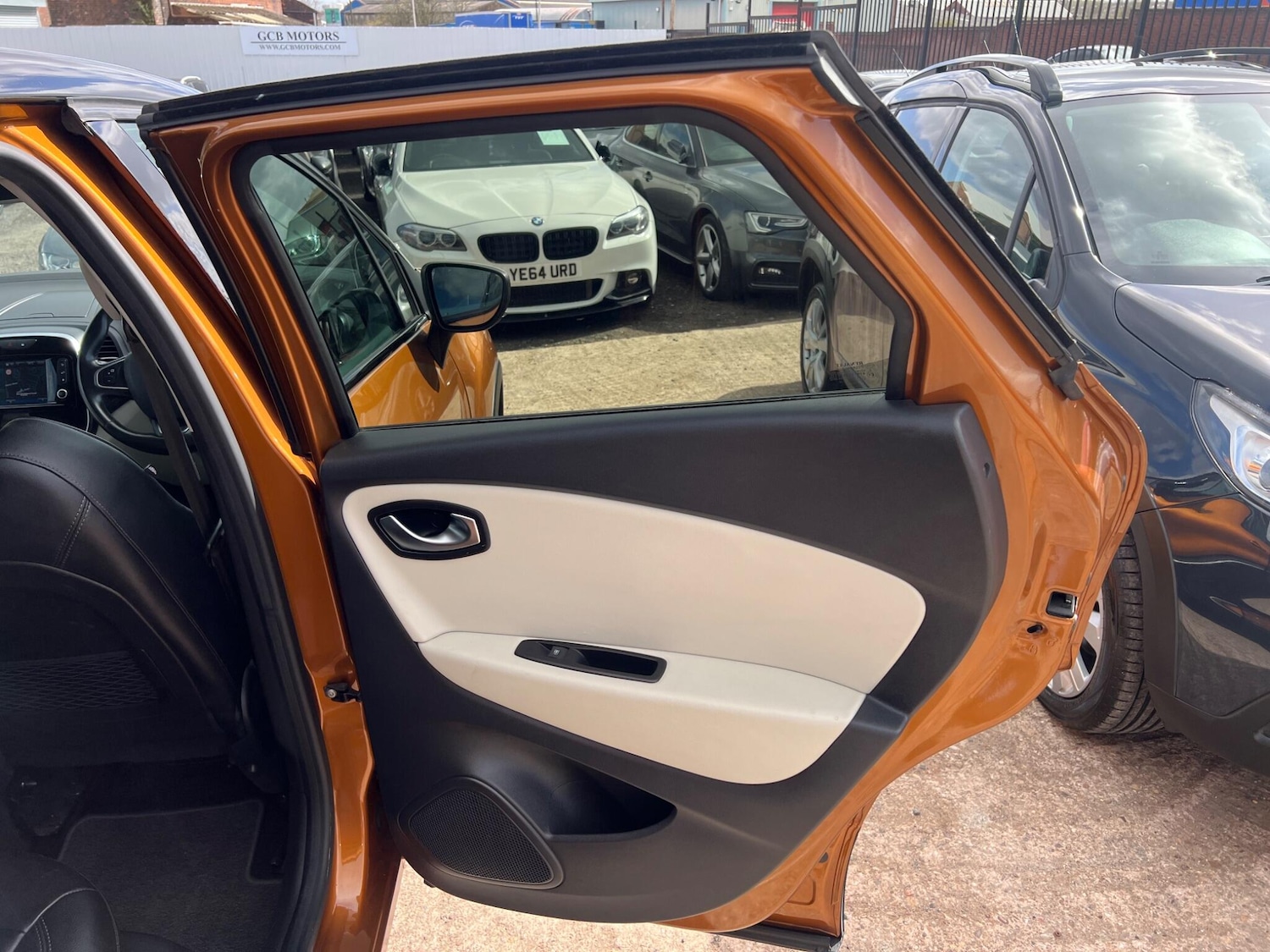 Used Renault Captur 2018 for sale - 78101257: Photo 19