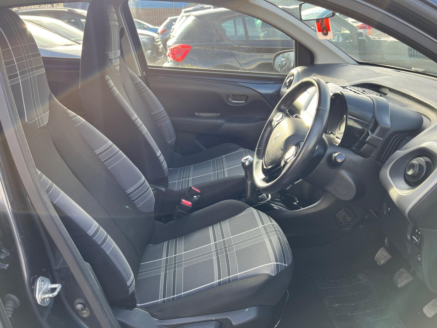 Used Peugeot 108 2017 for sale - 77753671: Photo 9