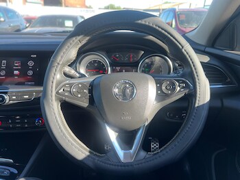 Used Vauxhall Insignia 2017 for sale - 78405176: Photo