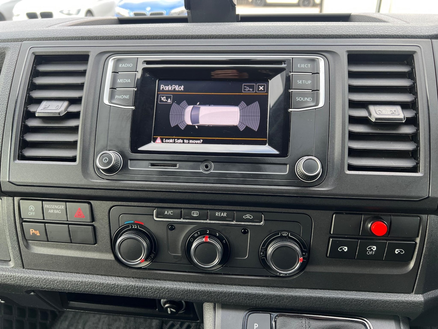 Used Volkswagen Transporter Shuttle 2020 for sale - 77709754: Photo 15