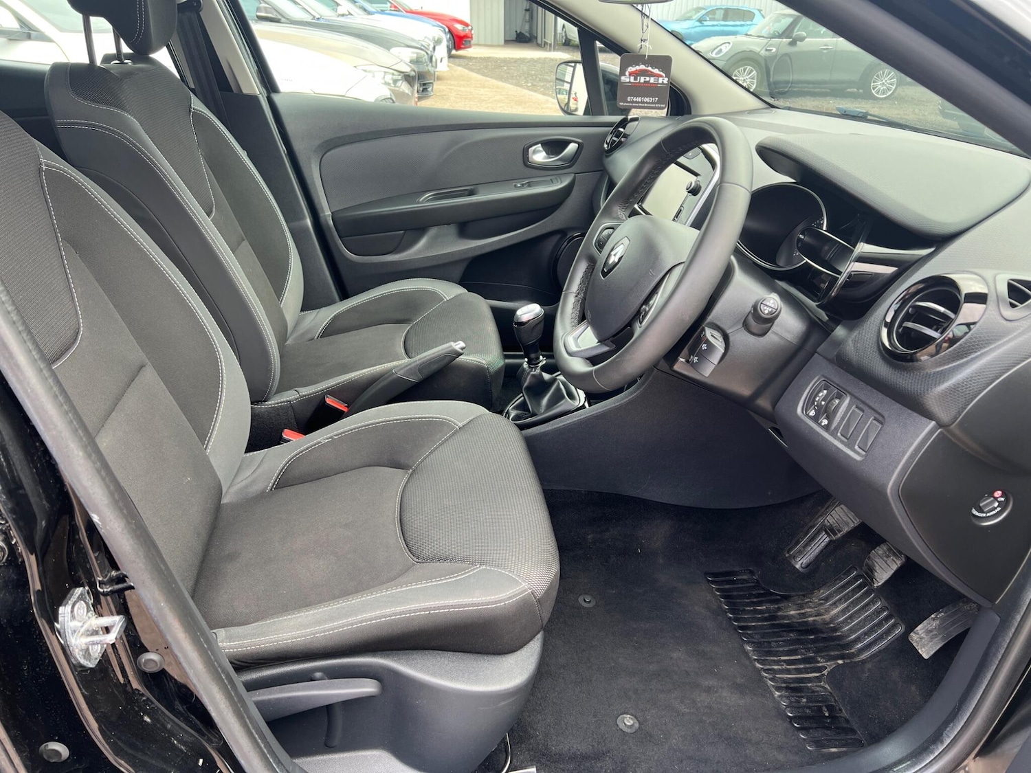 Used Renault Clio 2018 for sale - 78100128: Photo 12