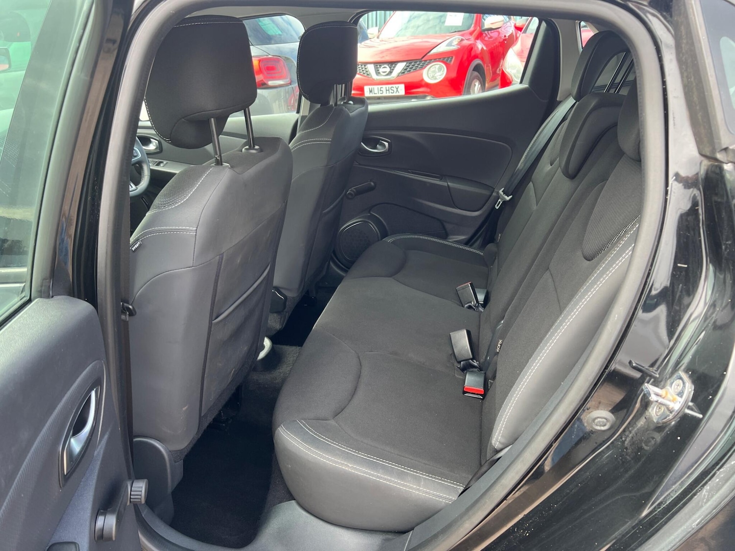 Used Renault Clio 2018 for sale - 78100128: Photo 24