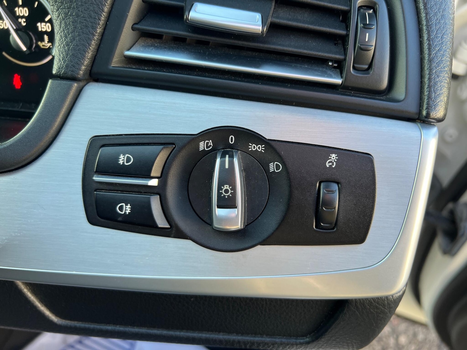 Used BMW 5 Series 2014 for sale - 77768288: Photo 13