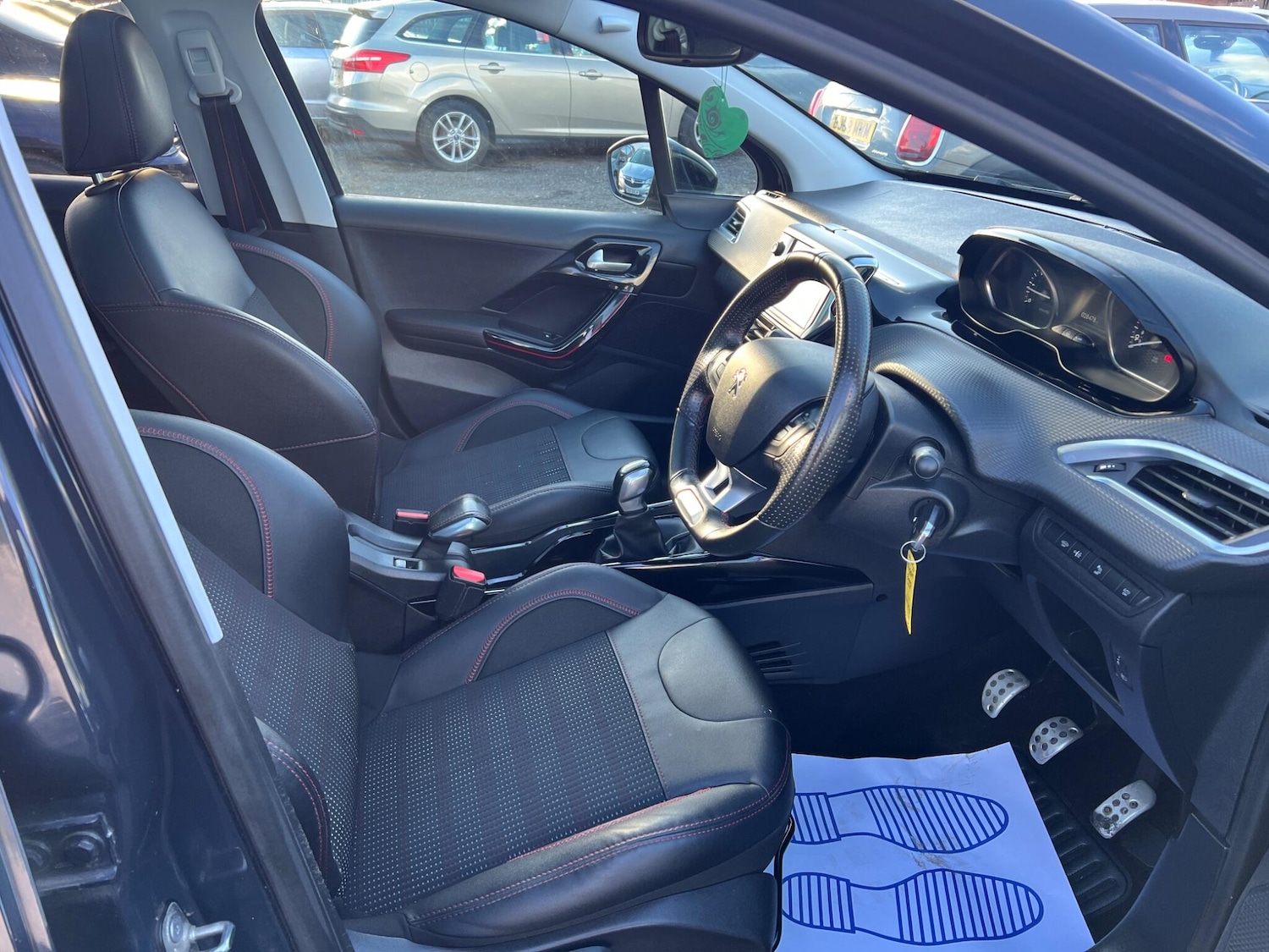 Used Peugeot 2008 2017 for sale - 77709477: Photo 12