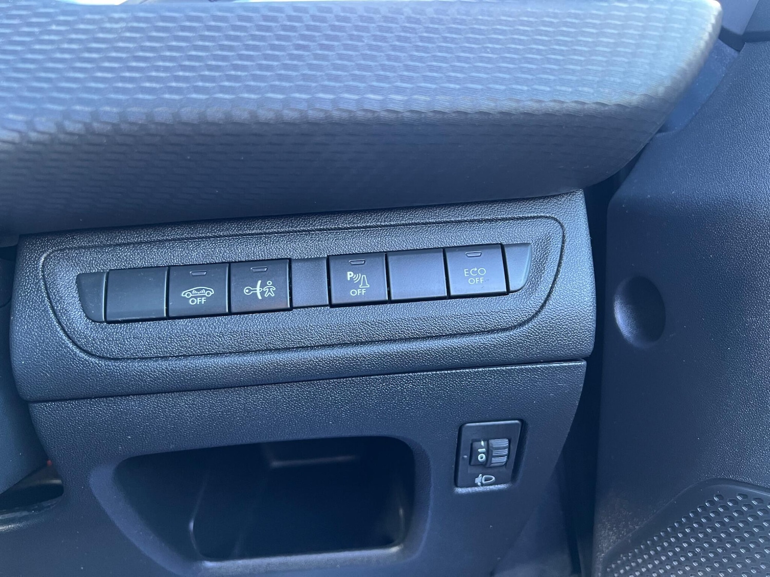 Used Peugeot 2008 2017 for sale - 77709477: Photo 15