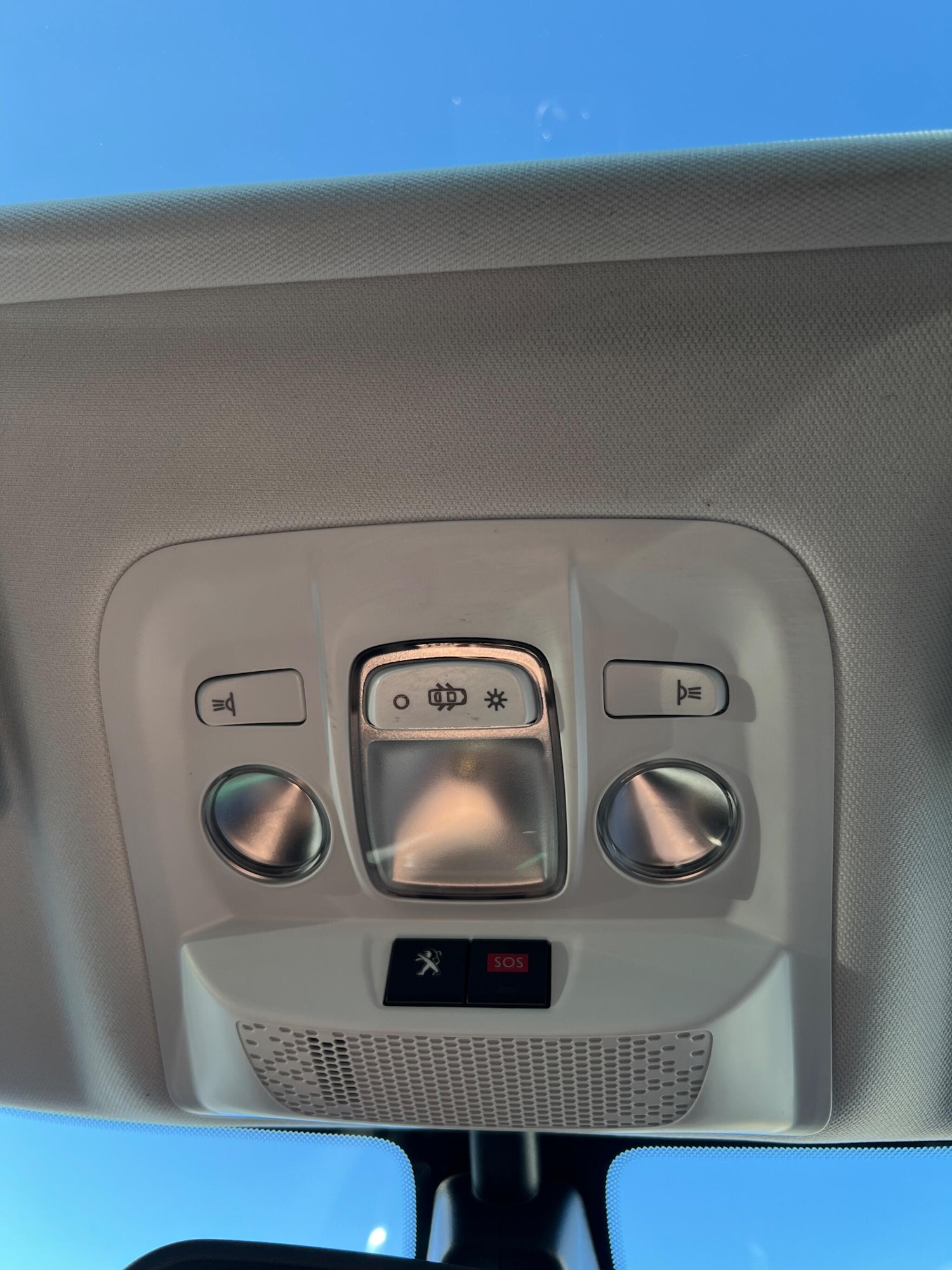 Used Peugeot 2008 2017 for sale - 77709477: Photo 16