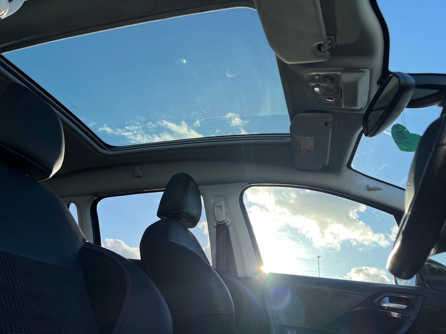 Used Peugeot 2008 2017 for sale - 77709477: Photo 27