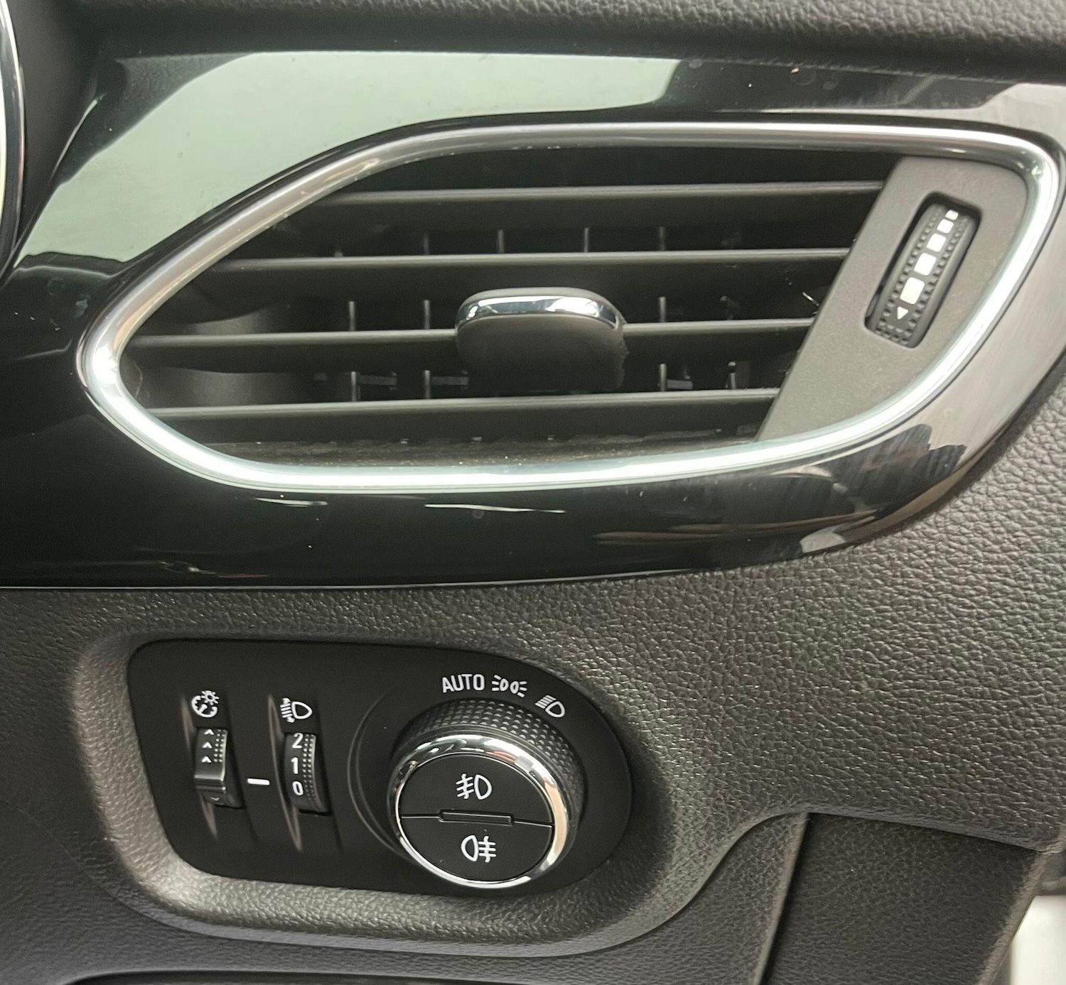 Used Vauxhall Astra 2019 for sale - 77769676: Photo 23