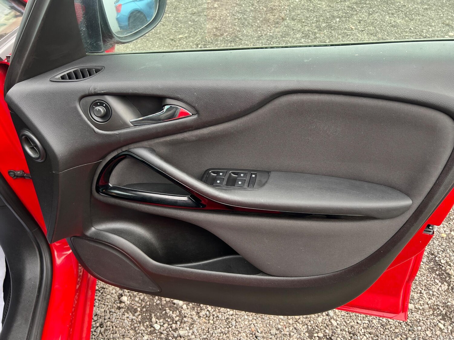 Used Vauxhall Zafira 2015 for sale - 78102576: Photo 16