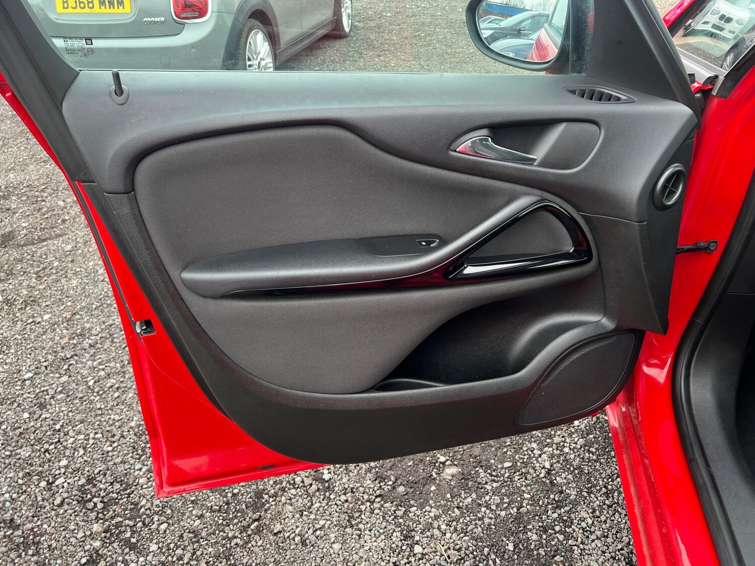 Used Vauxhall Zafira 2015 for sale - 78102576: Photo 19