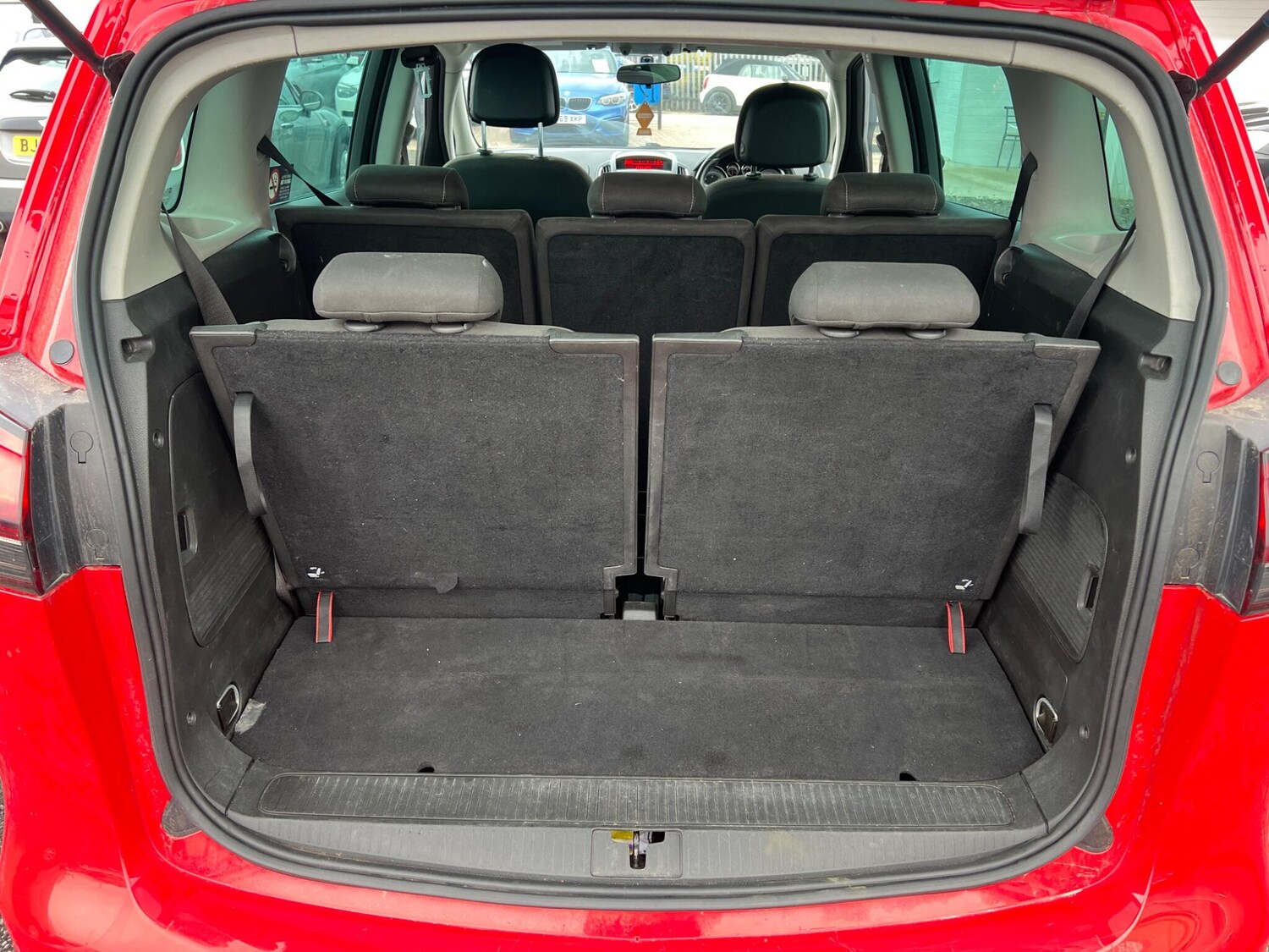 Used Vauxhall Zafira 2015 for sale - 78102576: Photo 24